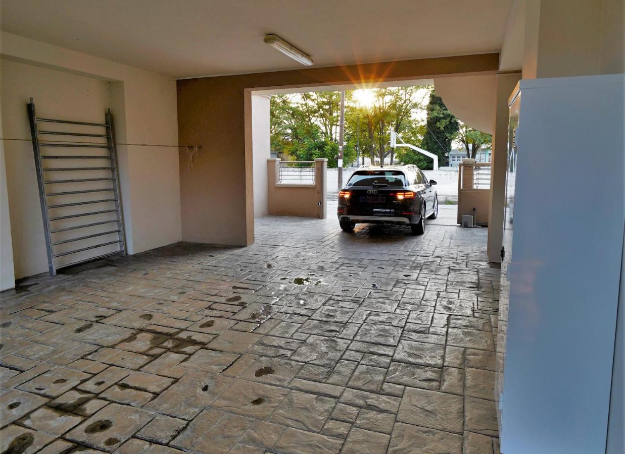 Estilo Luxury Apartment Kavala Exterior photo